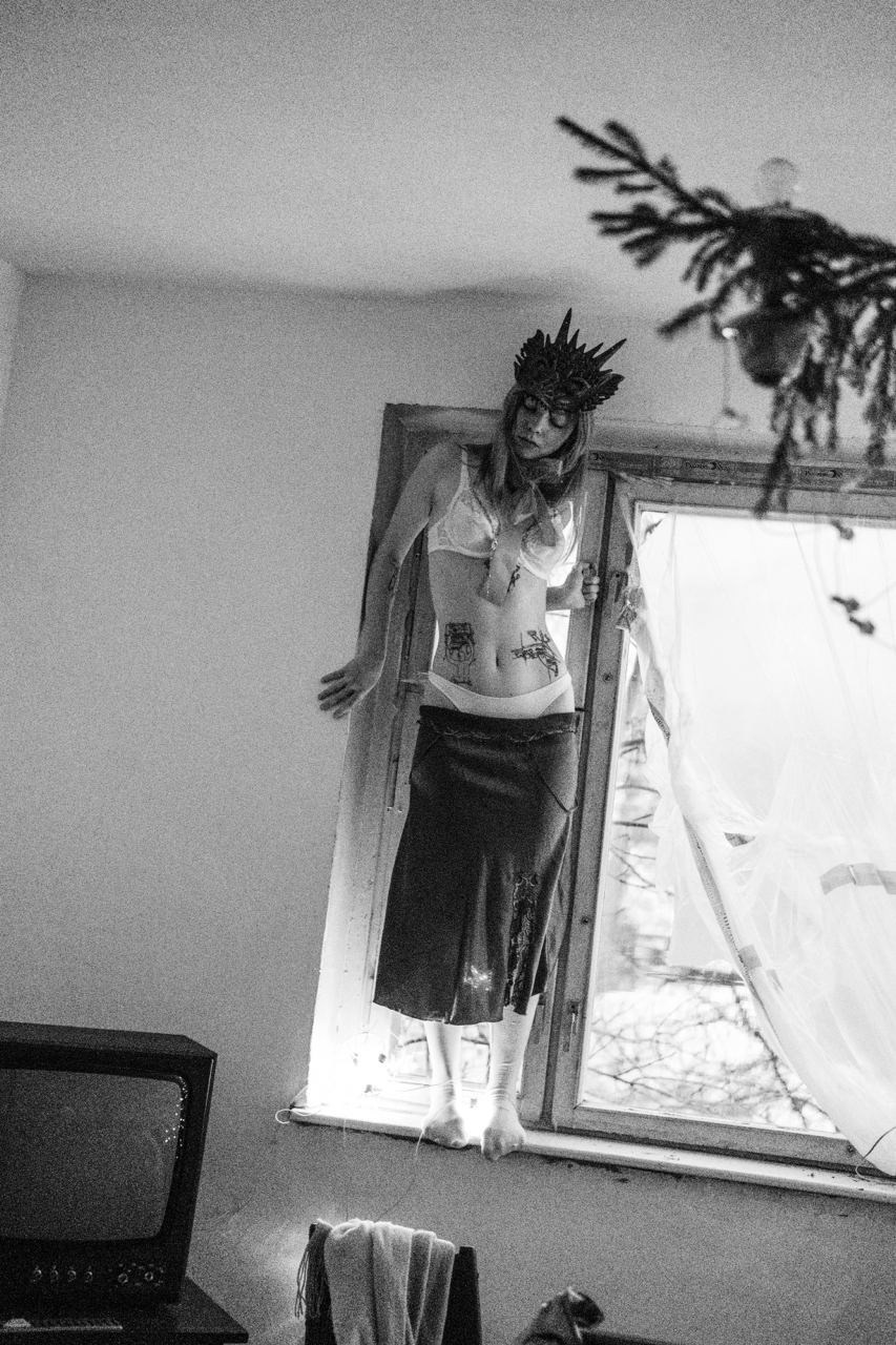 Полина киевский ангел. Софа Катастрофа, Одичание. фотохудожница, креативный продюсер, автор. Nude, eros, портретный фотограф