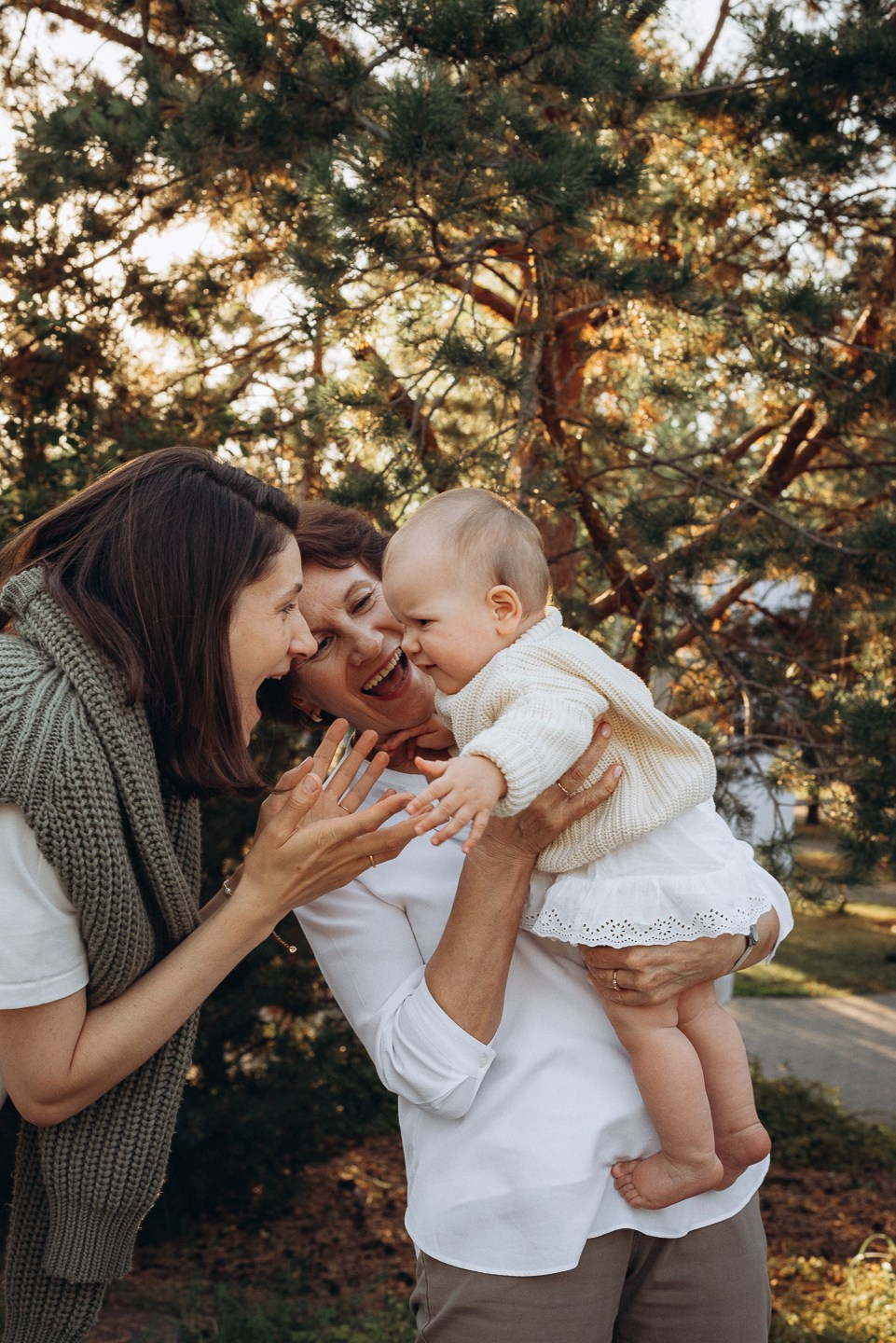 Людмила, Митя, Марина, Вика | на природе