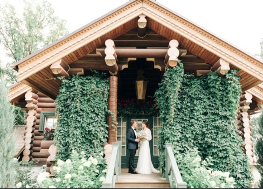 Площадка № 6-2. Свадебный организатор Москва