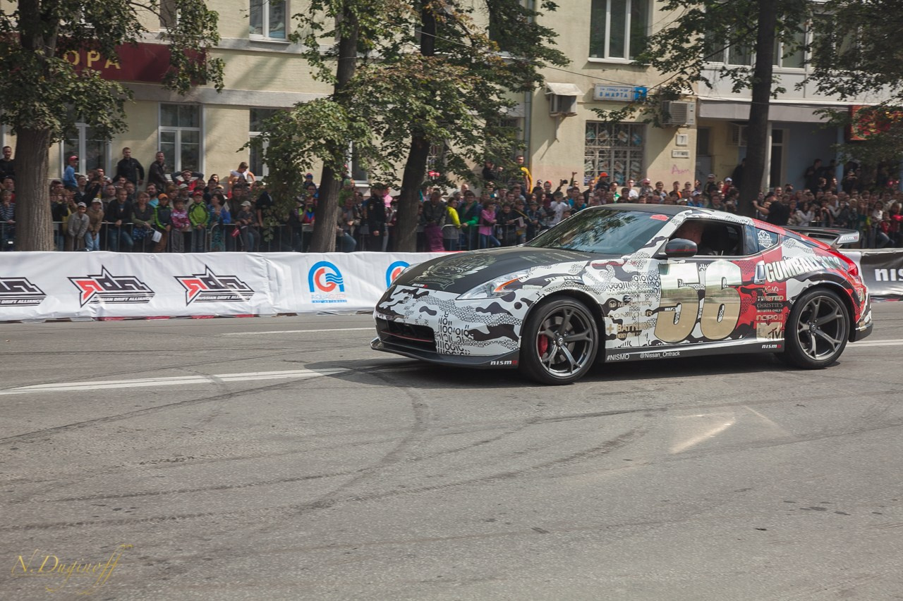 Nissan Nissmo Drive. Профессиональный фотограф Дугинов Николай | Екатеринбург