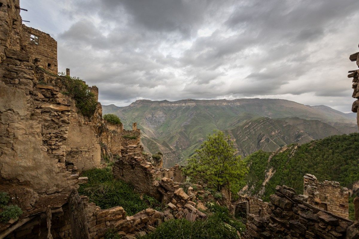 Аул-призрак Гамсутль. Photomantis