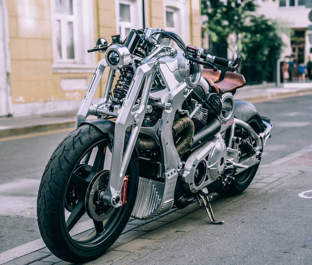 Street. Life in Focus