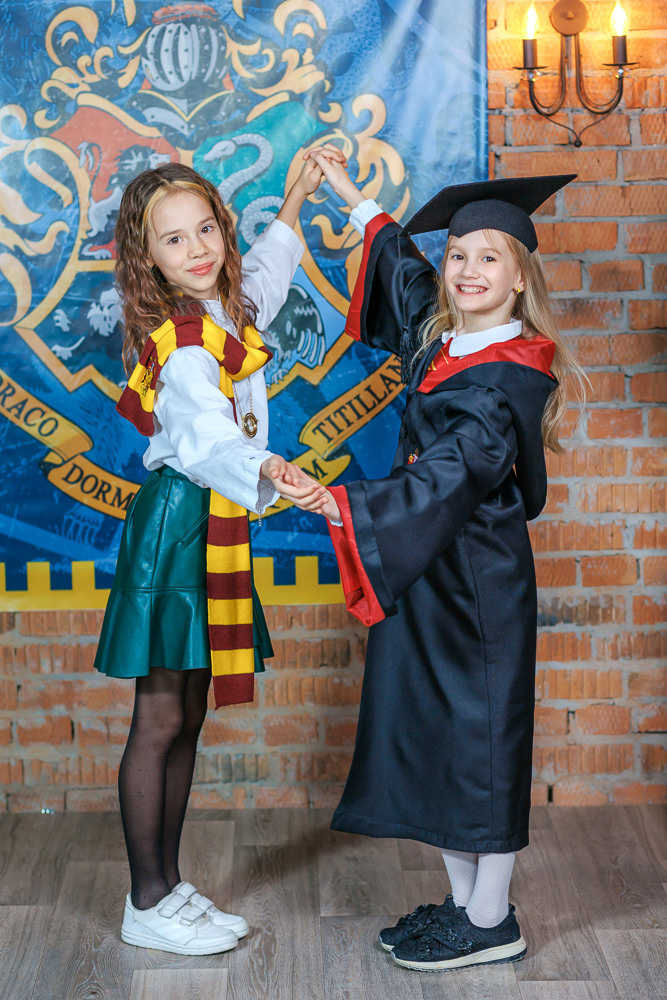 Гарри Поттер. Выпускные альбомы в школе и детском саду