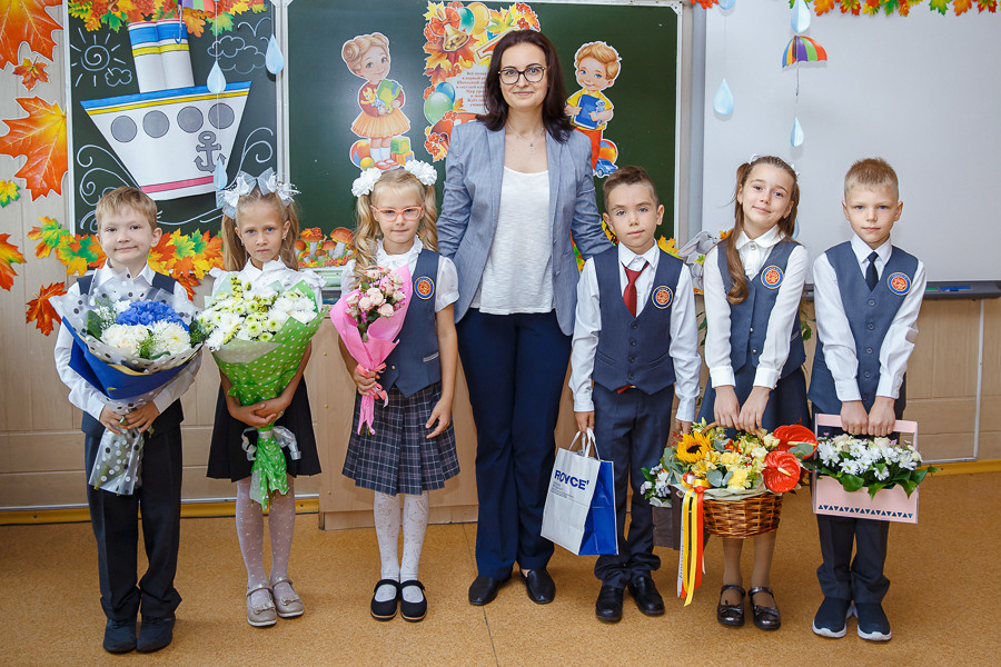 1 сентября. Выпускные альбомы в школе и детском саду