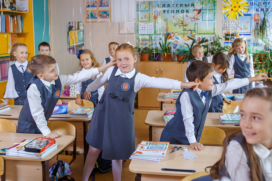 1 сентября. Выпускные альбомы в школе и детском саду