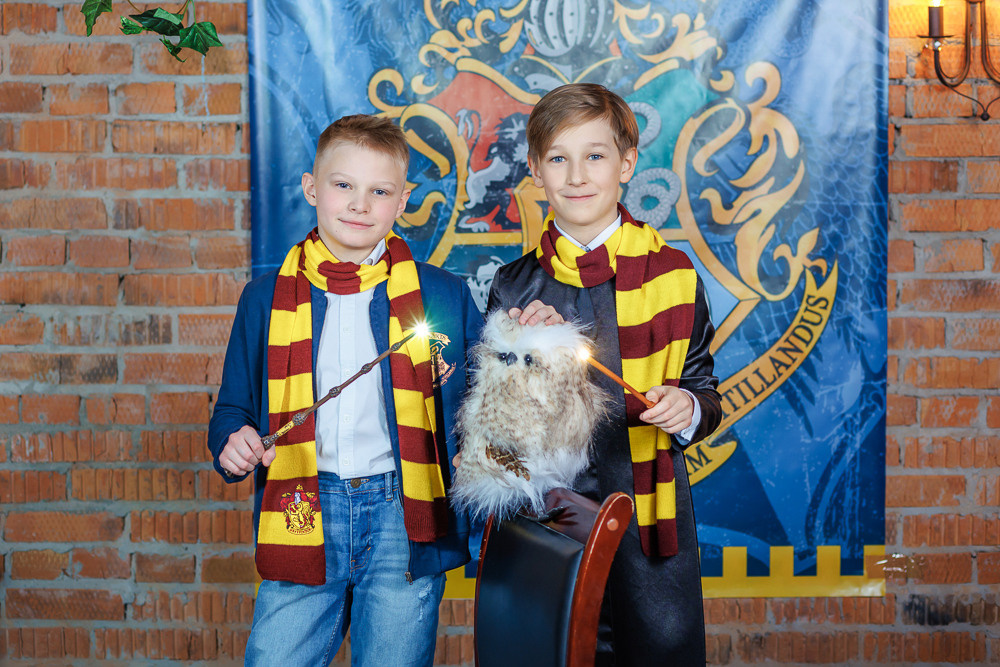 Гарри Поттер. Выпускные альбомы в школе и детском саду