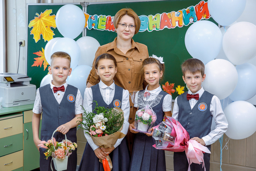 1 сентября. Выпускные альбомы в школе и детском саду
