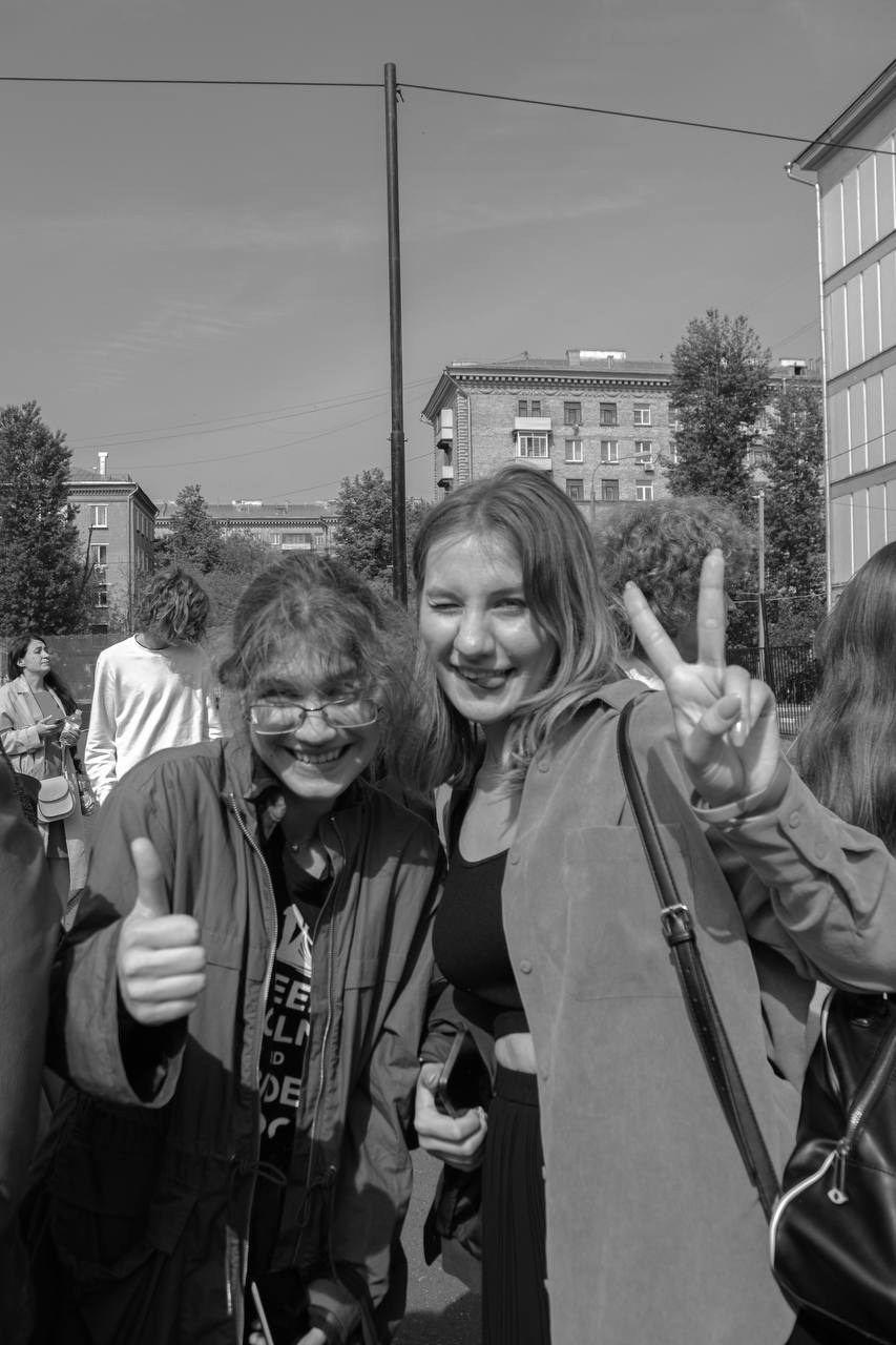 Последний звонок. Фотограф про чувства Варя Сильвестрова, Москва