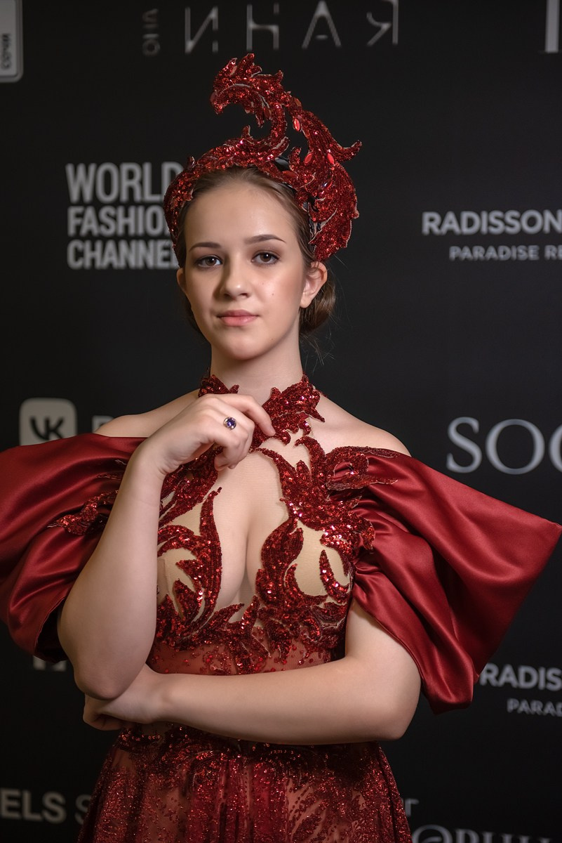 SochiFashionWeek2024 дизайнер Анохина Светлана. Семейный и коммерческий фотограф в Сочи Александр Бодунов