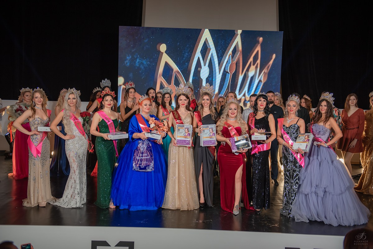 GrandFashionShow2024. Семейный и коммерческий фотограф в Сочи Александр Бодунов