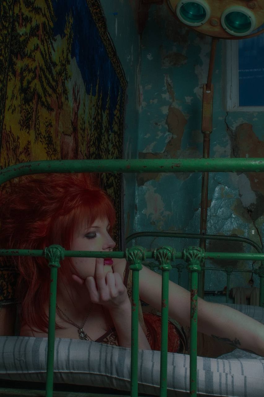 ТРЭШ. Портретный и коллажный фотограф из Москвы