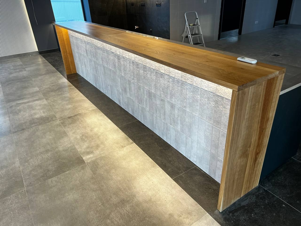 Кафе Дебри. Klauzevits Workshop