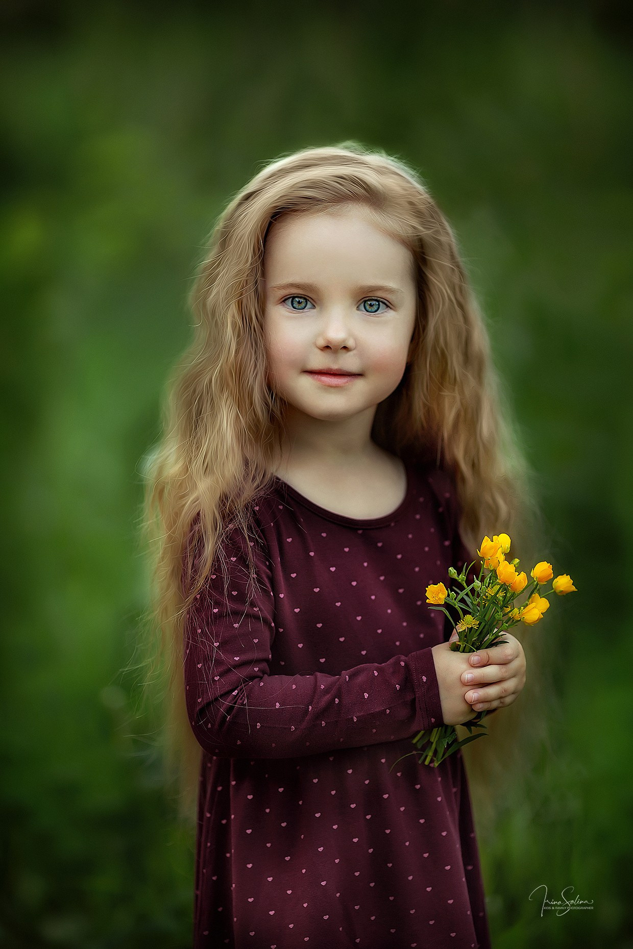 Дети на прогулке