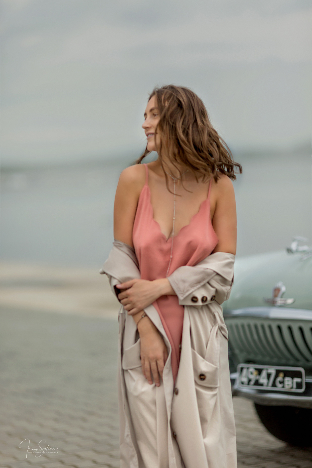 Индивидуальная фотосессия на набережной у Яхт клуба «Коматэк». Детский и семейный фотограф в Екатеринбурге