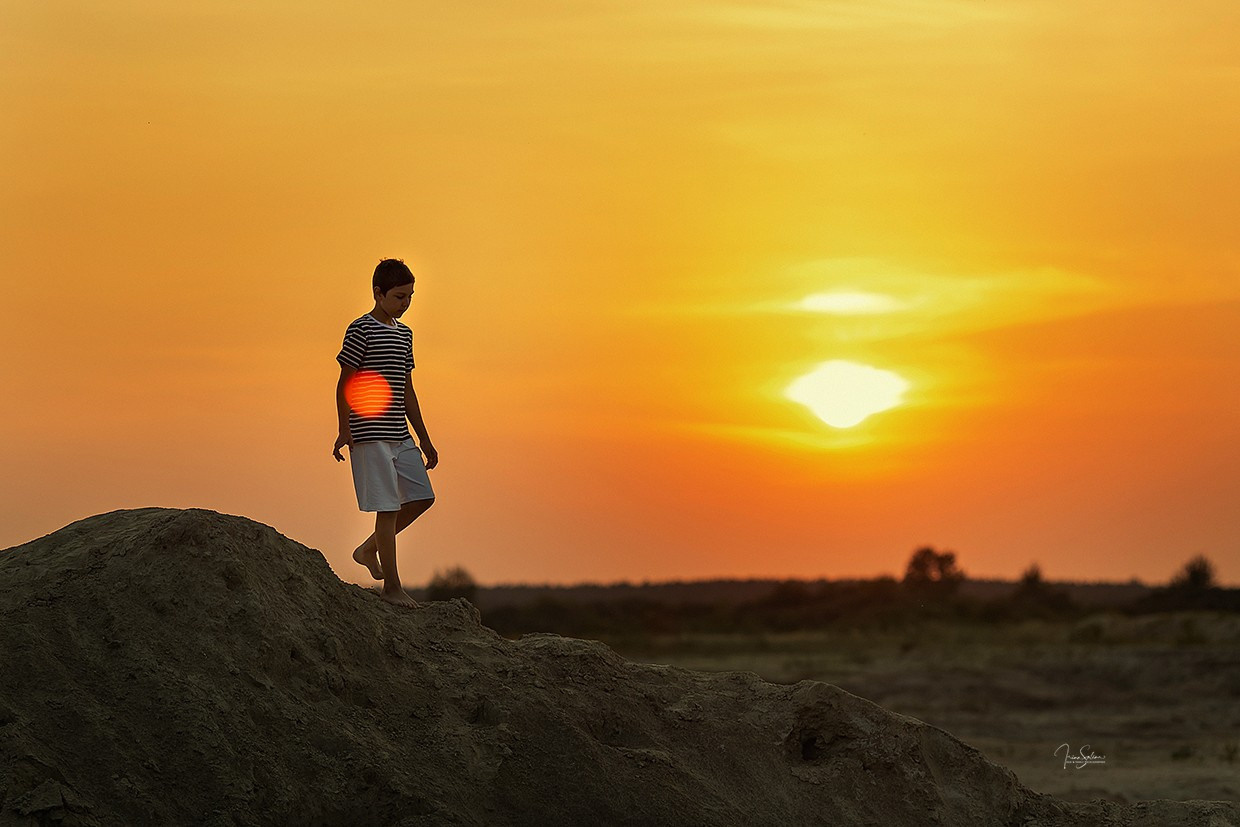 Дети на прогулке