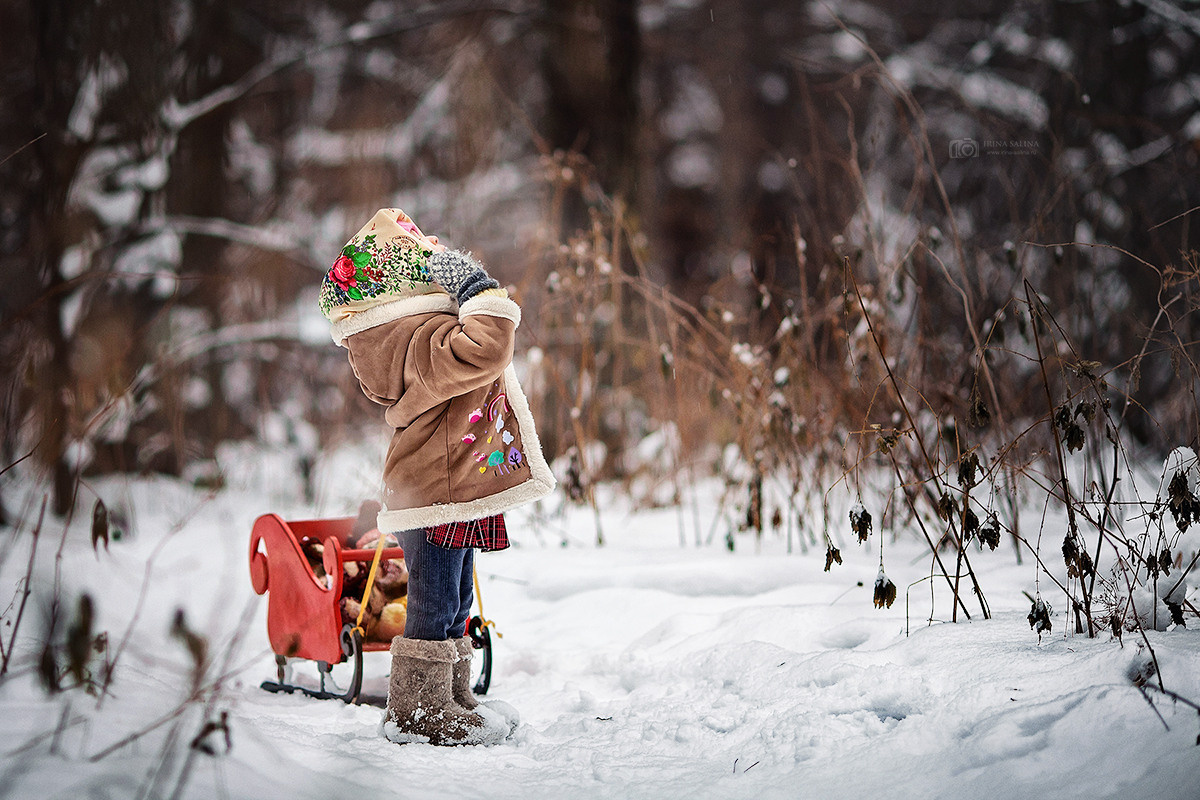 Дети на прогулке