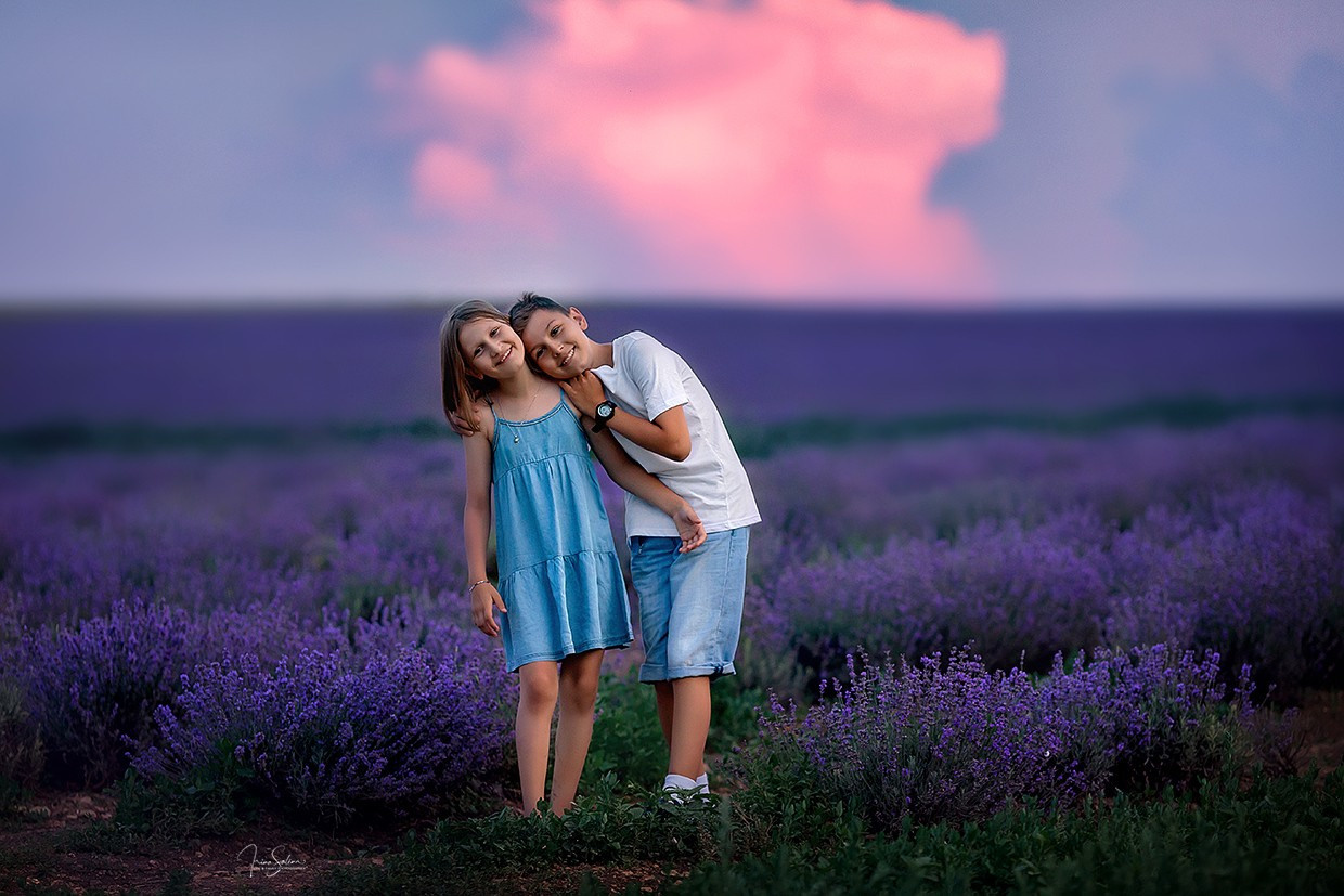 Дети на прогулке