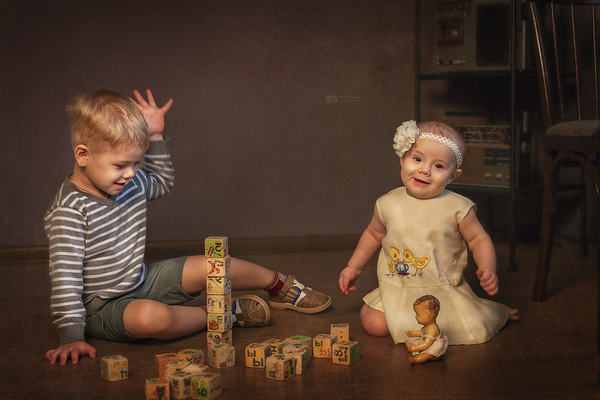 Дети в студии