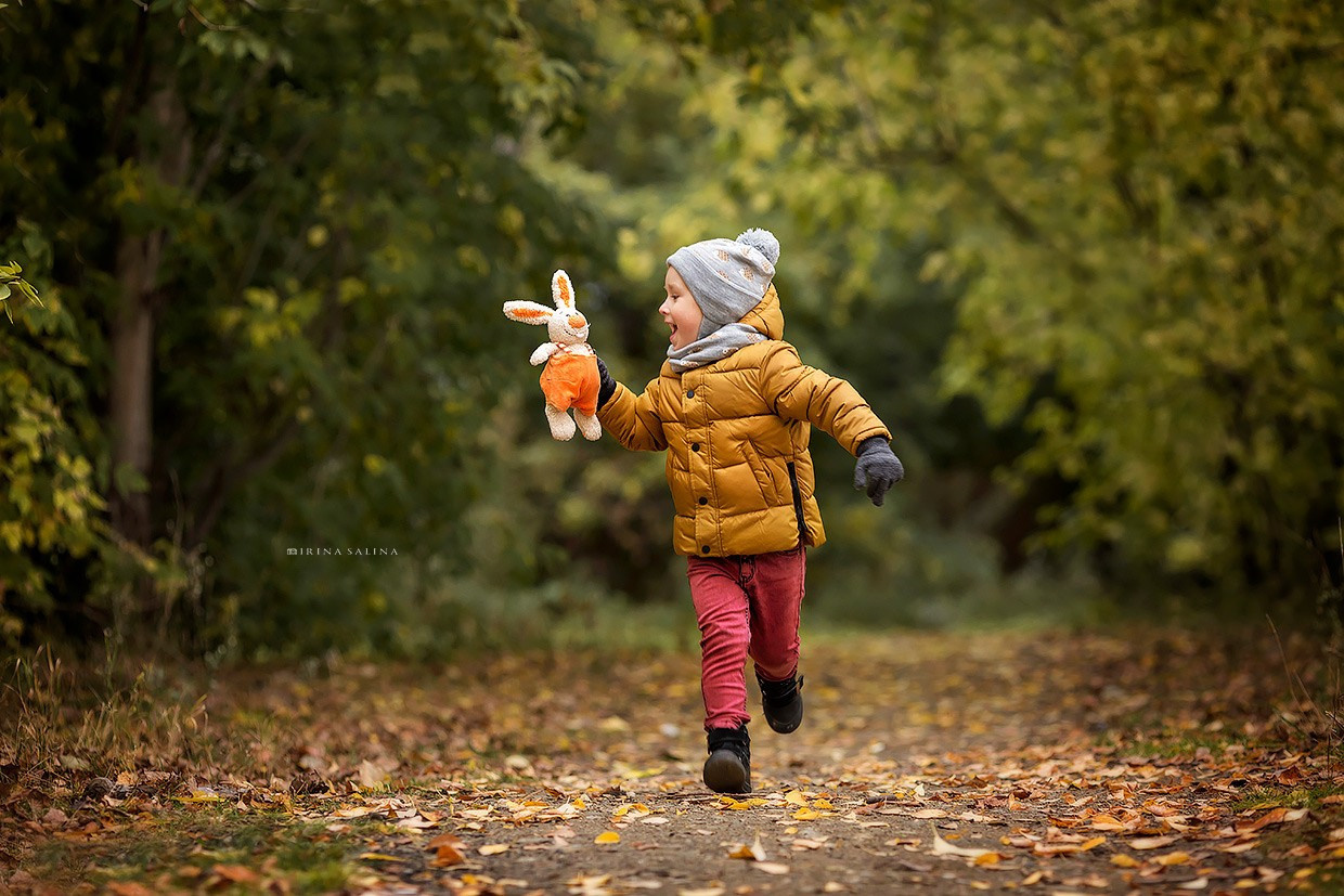 Дети на прогулке