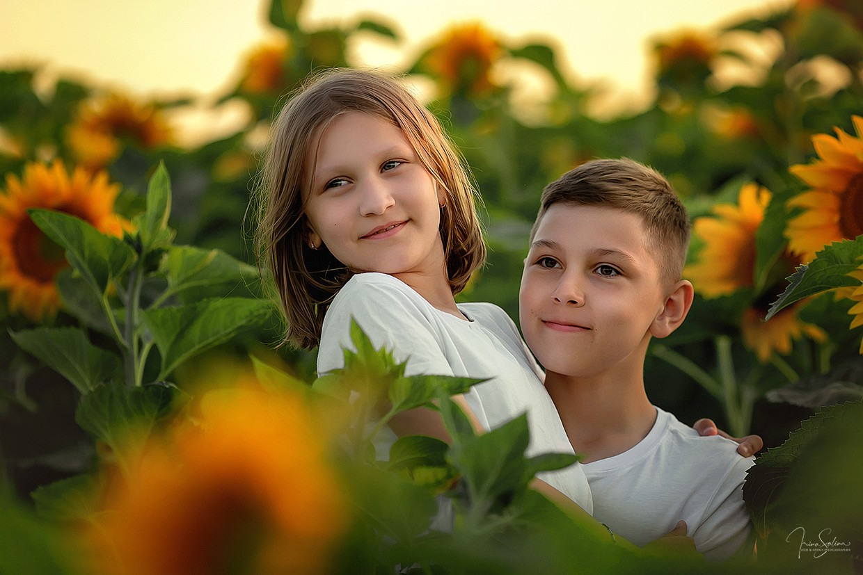 Дети на прогулке