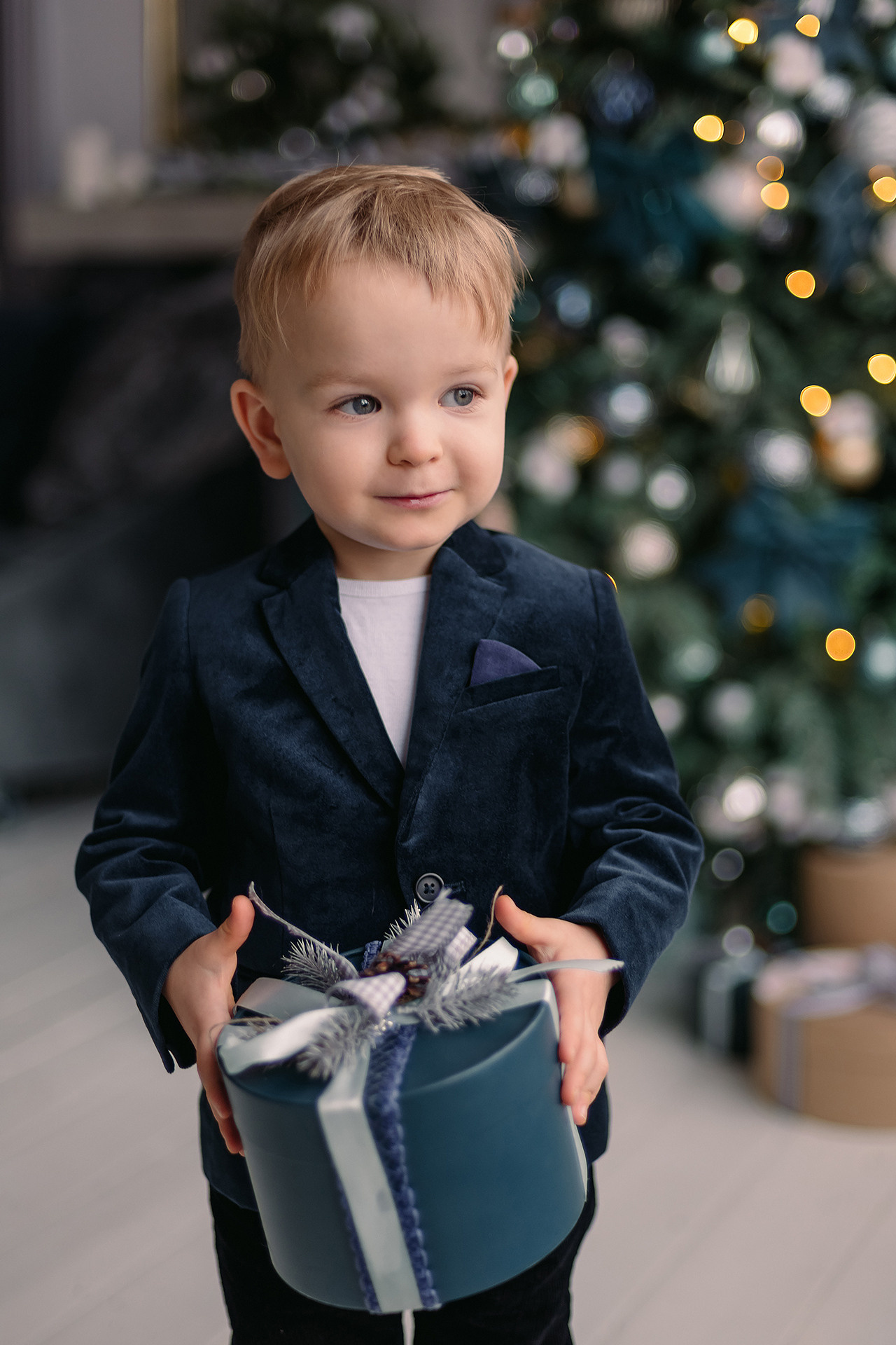 Семейная фотосессия в студии. Фотограф Юлия Кондратьева