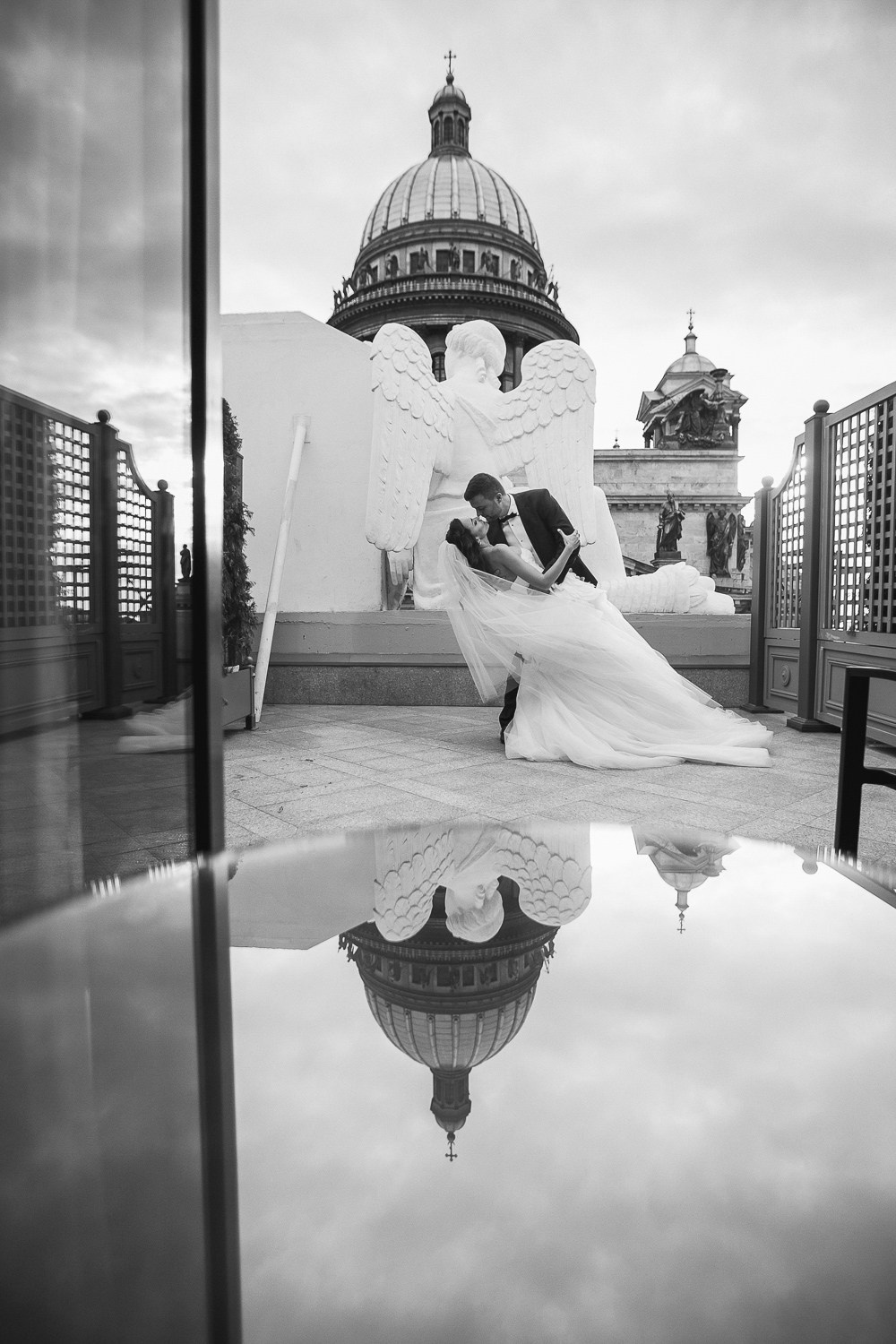 Свадьба в отеле Four Seasons Lion Palace St. Petersburg. Семейный, портретный и свадебный фотограф в Санкт-Петербурге и Москве