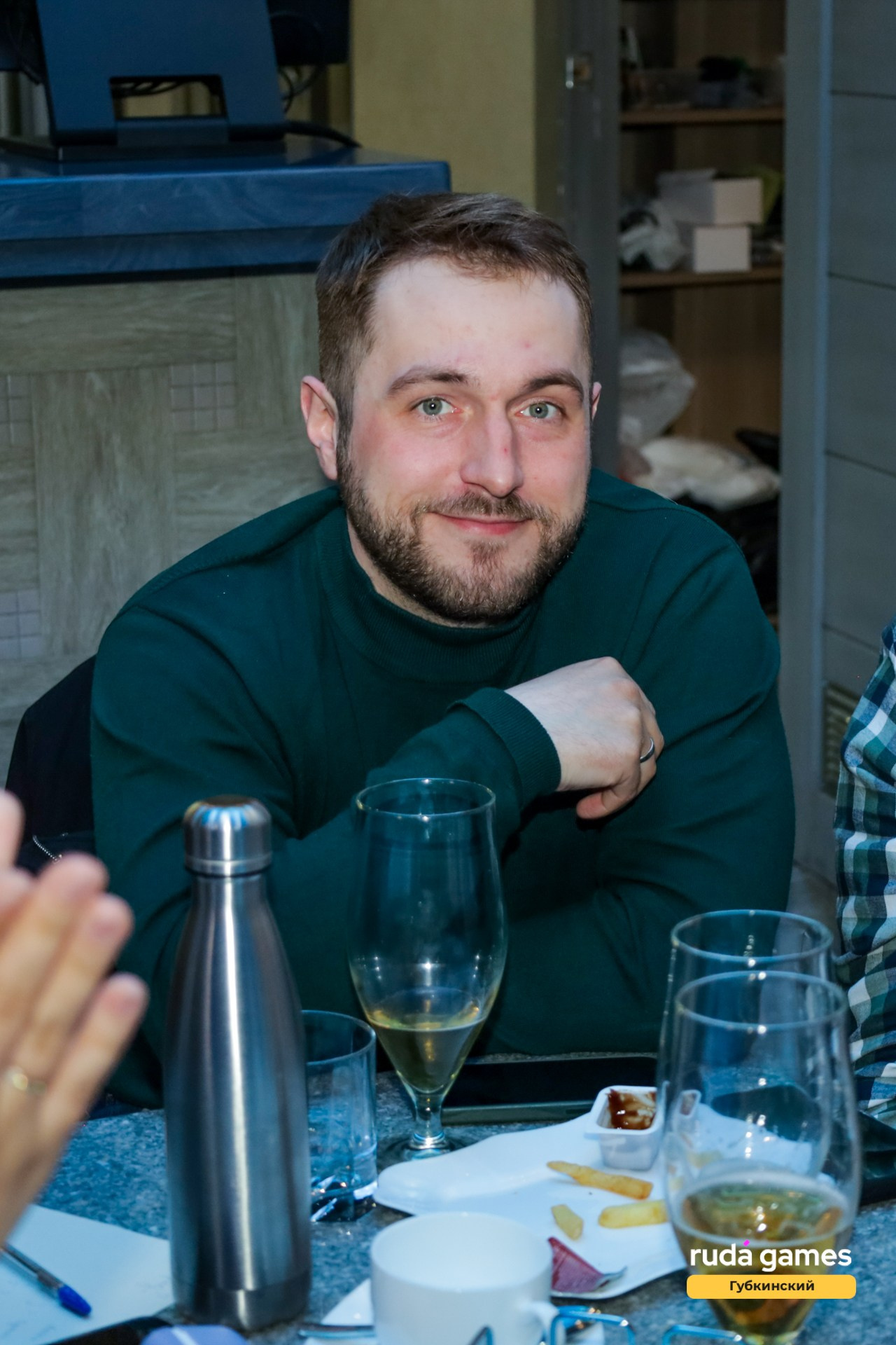 15 мая 2024 года. Фотограф в Губкинском | Александра Артамонова