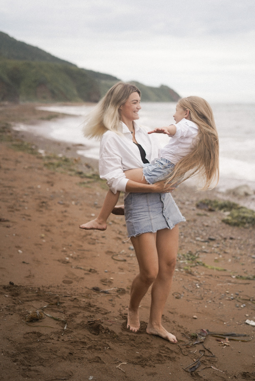 Алена с Маргаритой: Сахалинское море. Фотограф в Анапе Надежда Соловьёва
