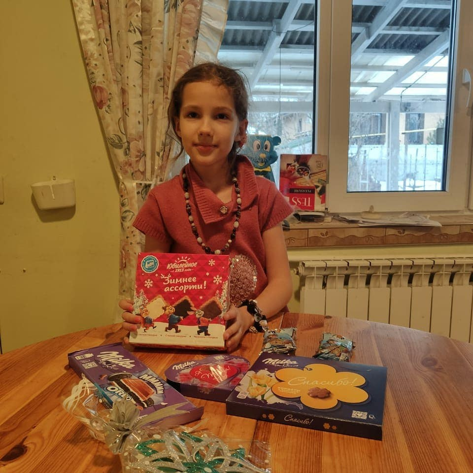 Спасибо нашим спонсорам за новогодние подарки!