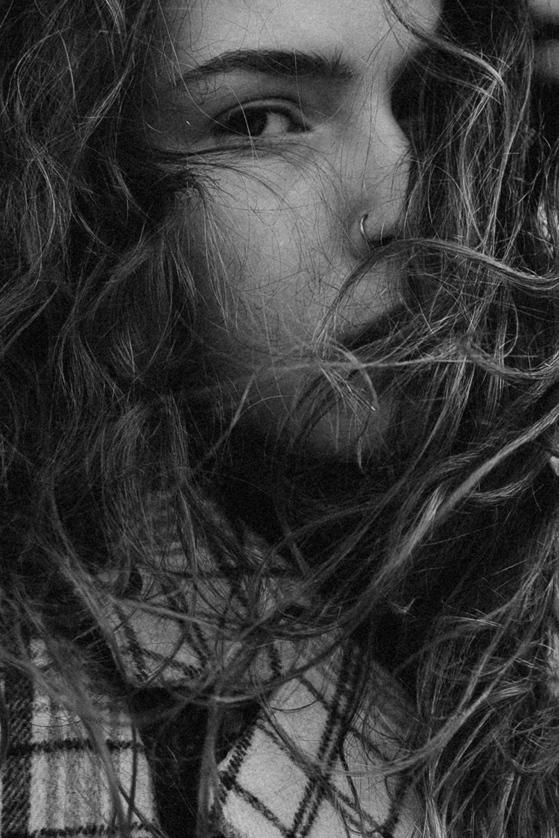 Осень, набережная, Поля. Фотограф Мариам Воробьева