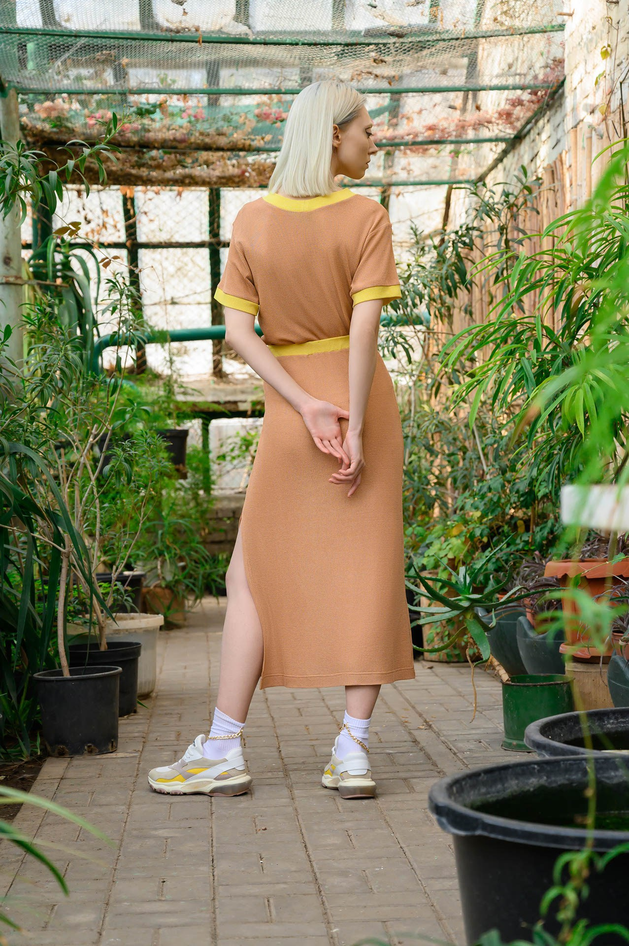 Лукбук. Профессиональная рекламная фотосъёмка для бизнесов и брендов в Ростове-на-Дону, Москве