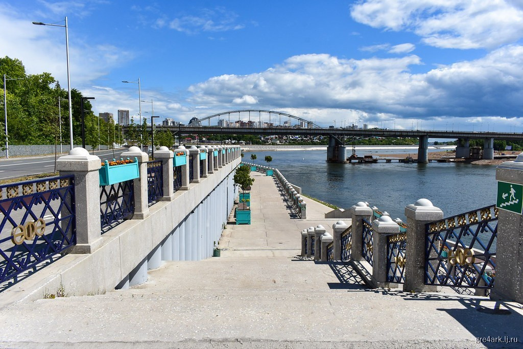 Набережная реки Белой Уфа