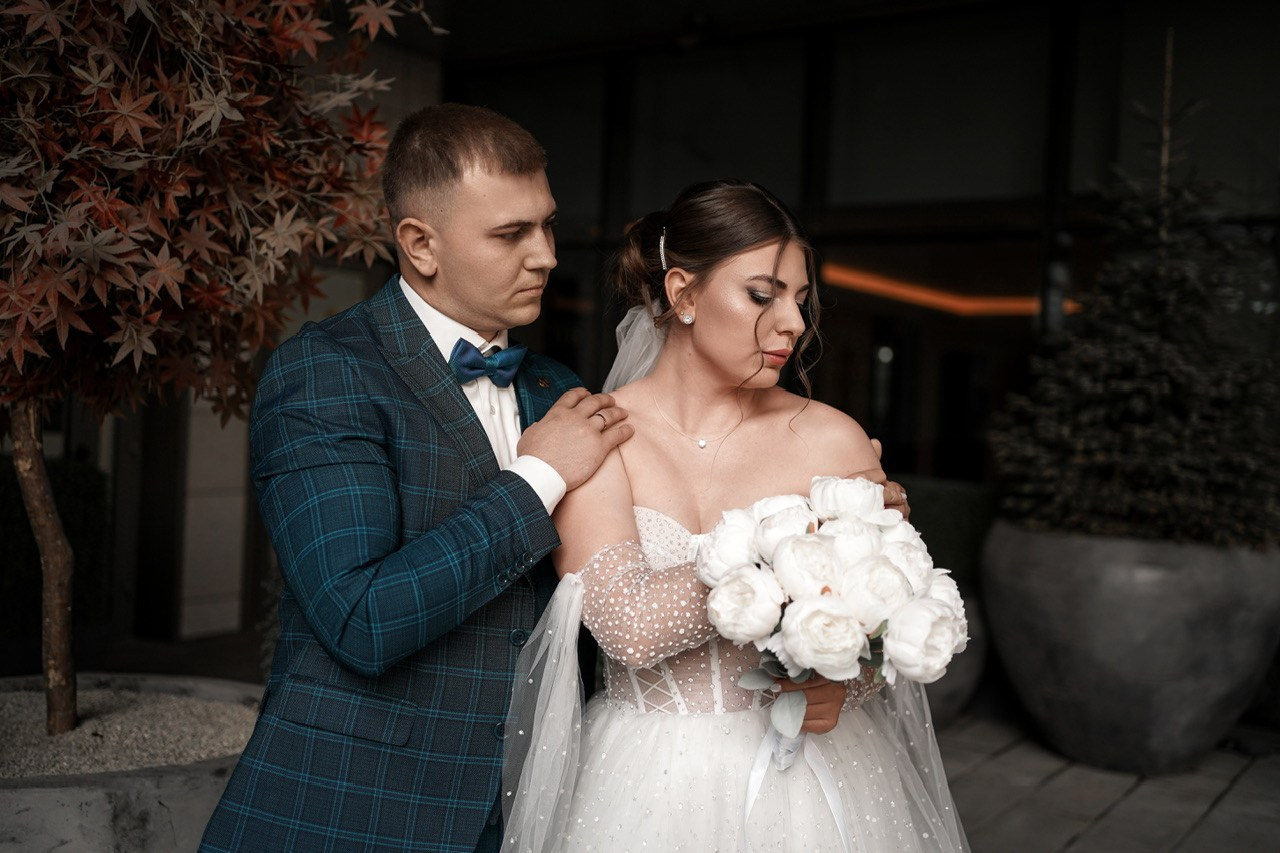 Свадебная фотосессия в отеле Хаятт. Фотограф Ростов-на-Дону Алёна Чёботова. Свадебный фотограф в Ростове-на-Дону. Таинство Крещения и Венчания, семейные фотосессии. Алёна Чёботова