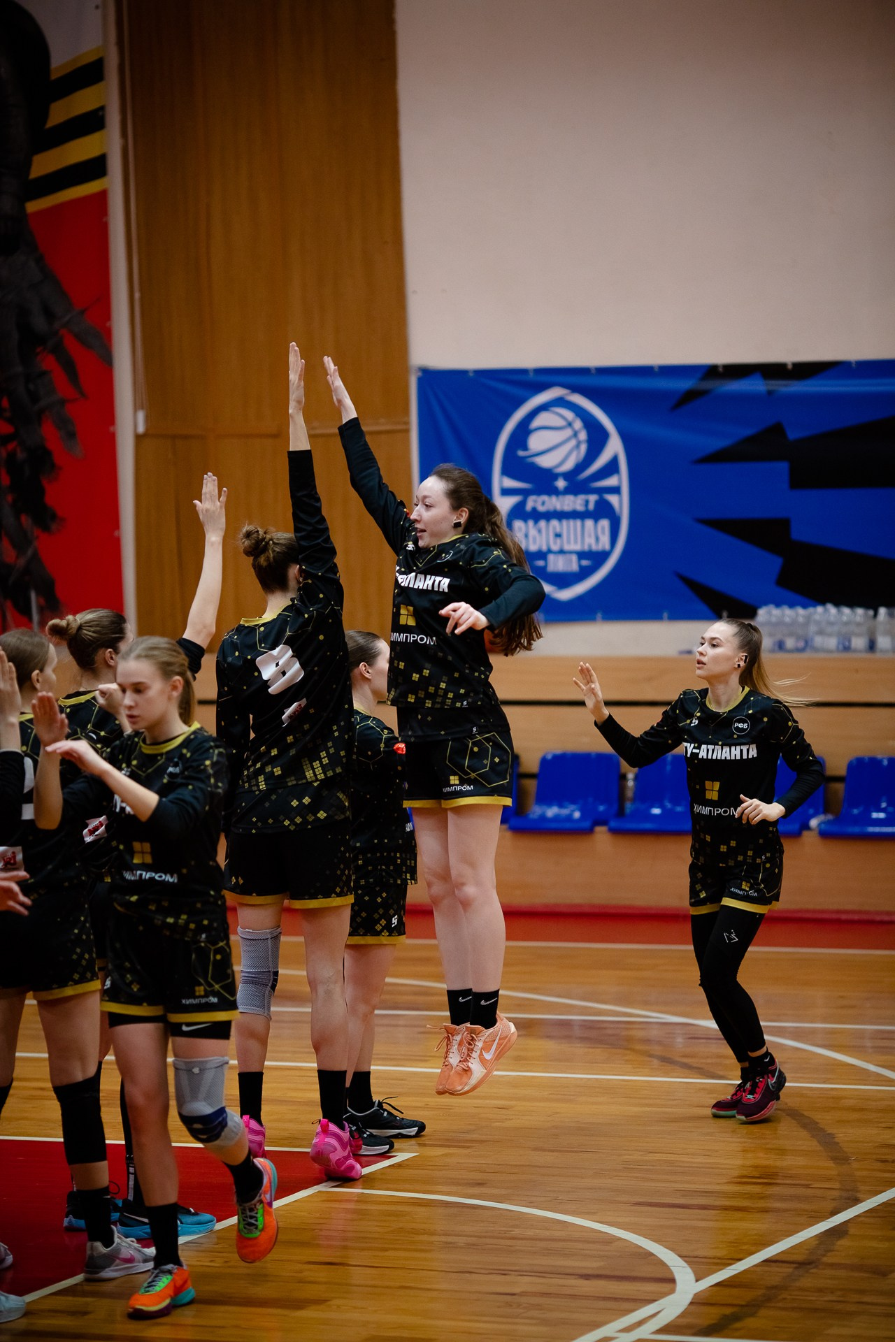 Юность — ЧГУ-Атланта. Фотография