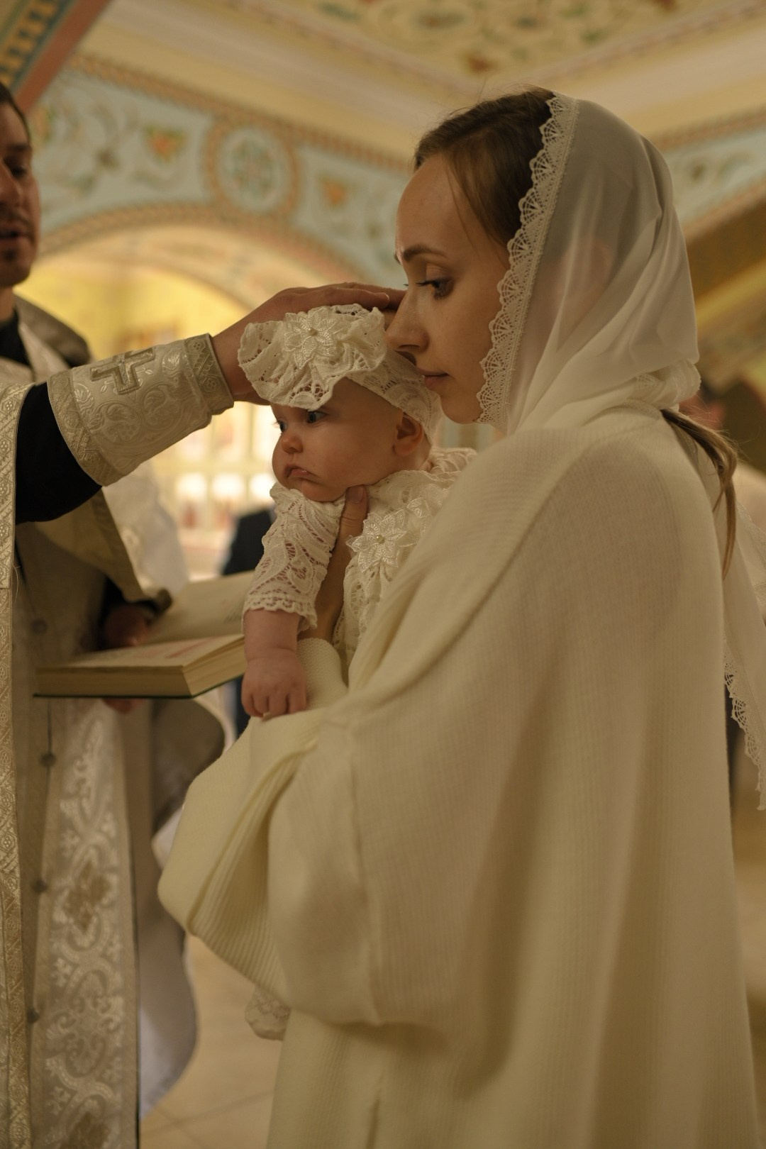 Таинство Крещения Милы. Семейный и женский фотограф в Москве и Ставрополе Эвелина Багдасарова