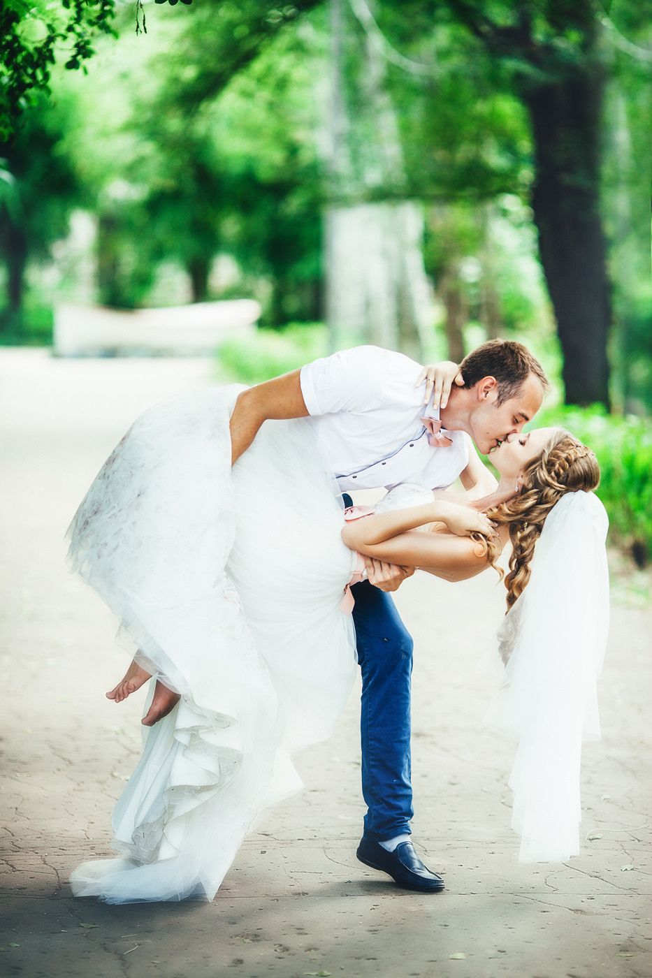 Свадебная фотосессия. Фотографы в городе Волгограде — Людмила Агеева и Алексей Околелов