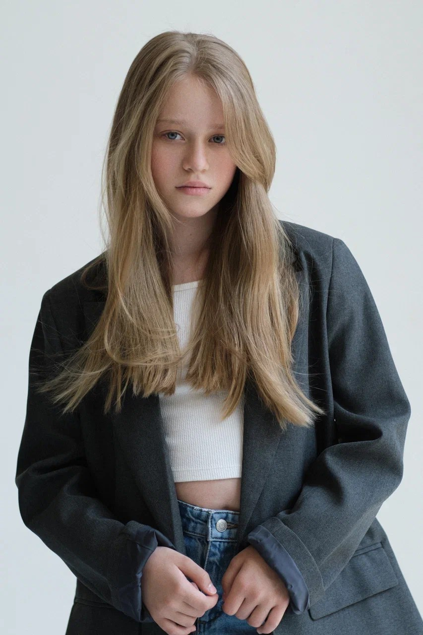Миронова Анастасия 13 ЛЕТ 160 СМ. Детское модельное агентство Musthave agency. База профессиональных моделей