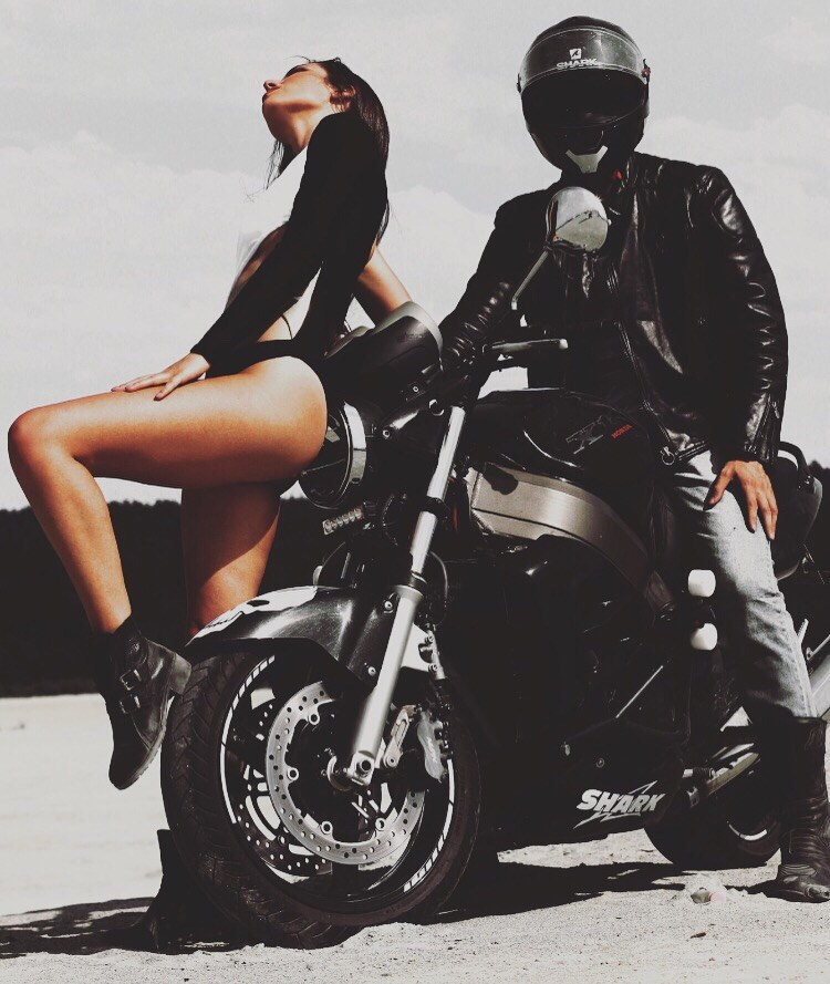 Съемка купальники Марии Камаевой. Фотограф Екатеринбург Кокшарова Александра