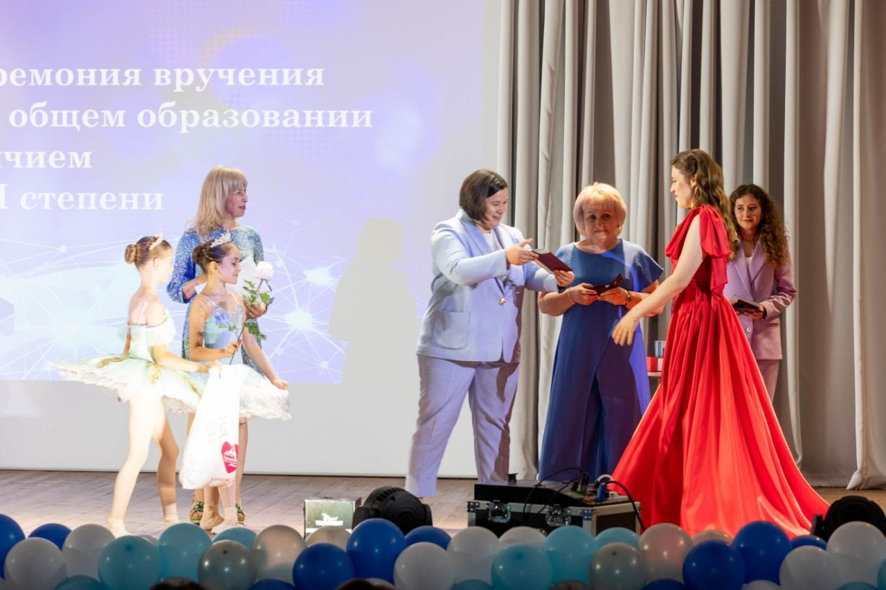 Выпускной 11 класс 2024. Свадебный семейный фотограф Костырина Светлана
