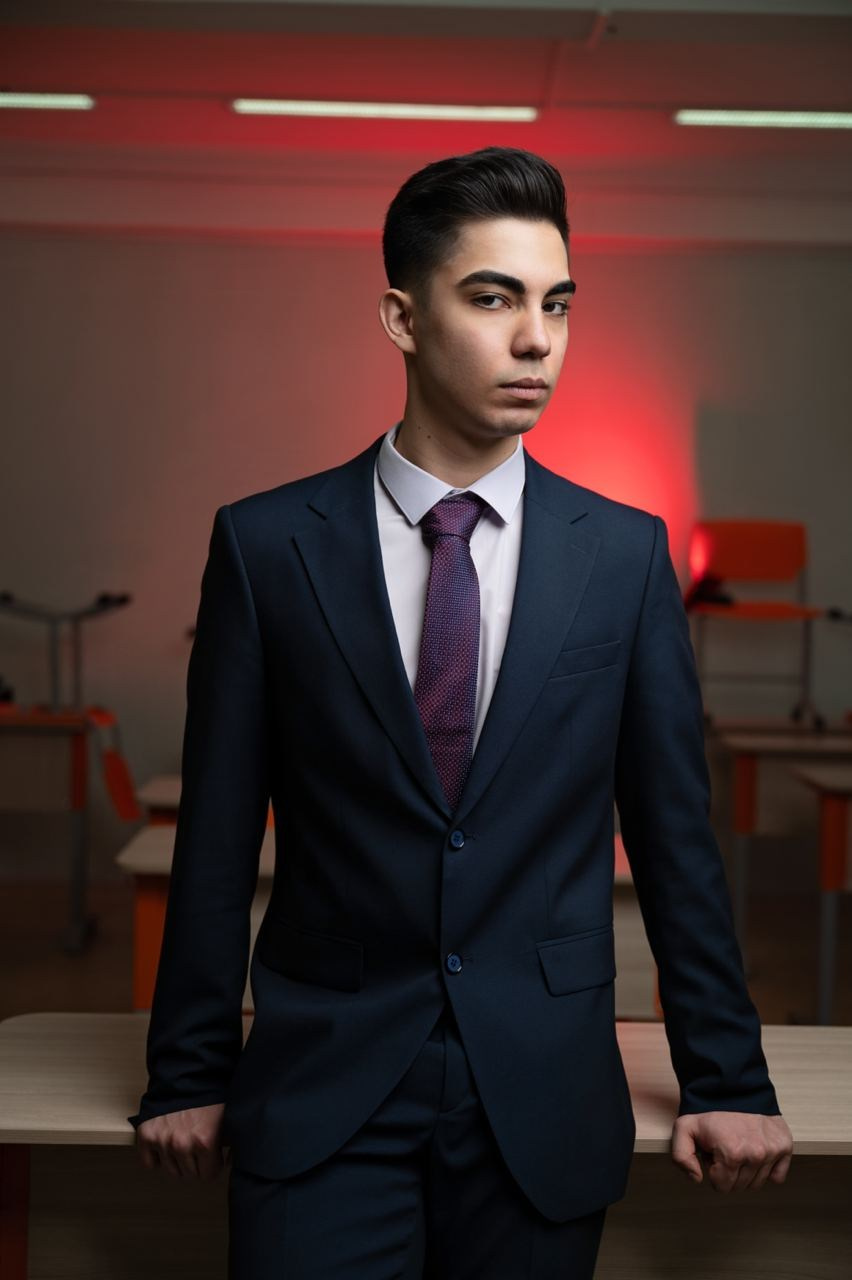 Выпускной альбом для 9-11 классов в СПб и ЛО. Выпускные альбомы для школы и детского сада в СПб и ЛО