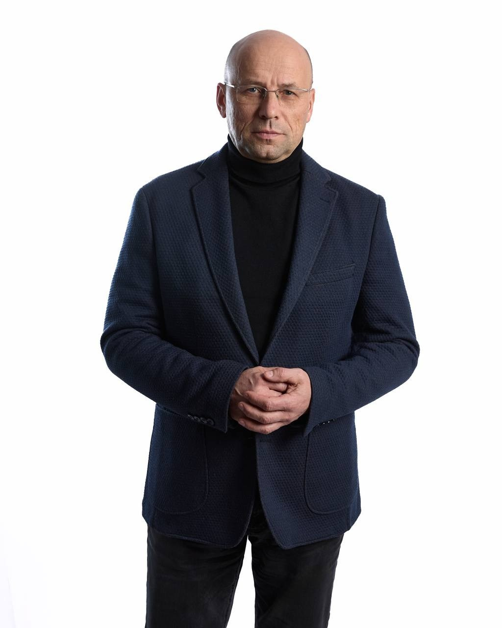 UTLC ERA. Святослав Лебедев | Рекламный фотограф — Коммерческая съемка, Арт-дирекшн, AI-интеграция