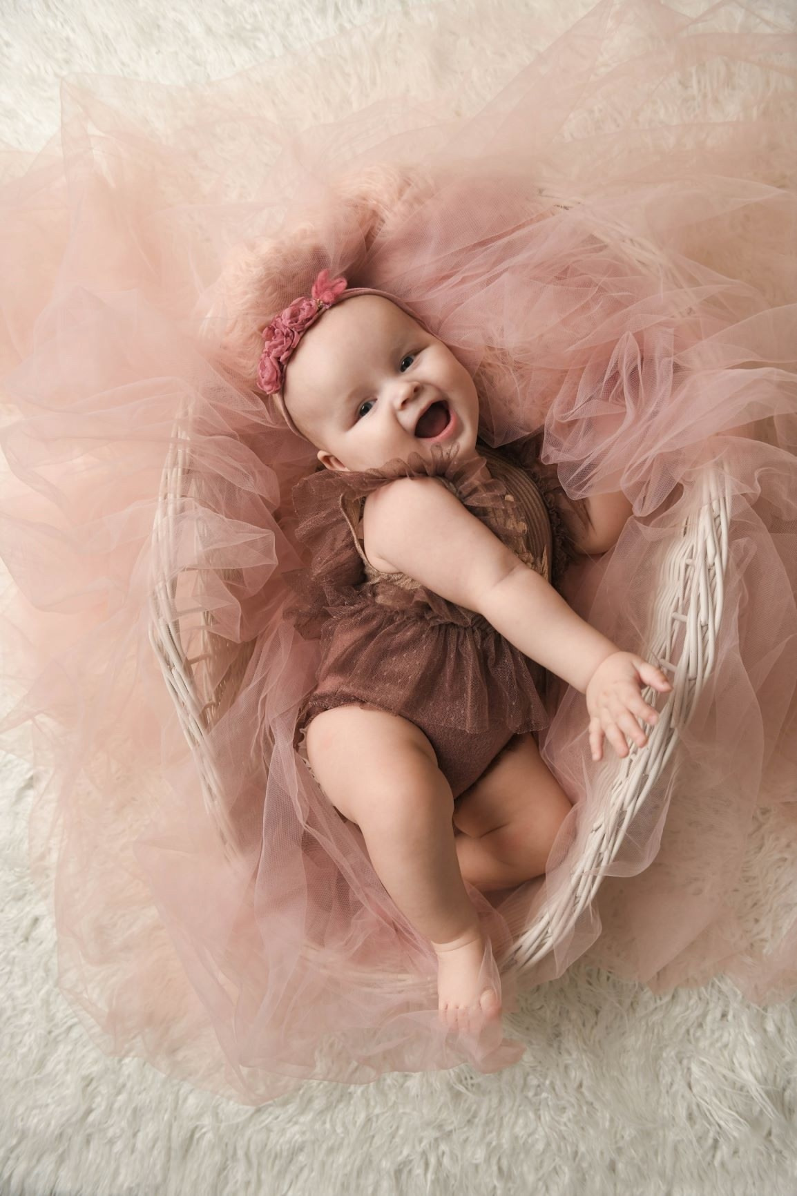 3-6 месяцев. Фотограф новорожденных, беременных и детей до года Татьяна Николаева В