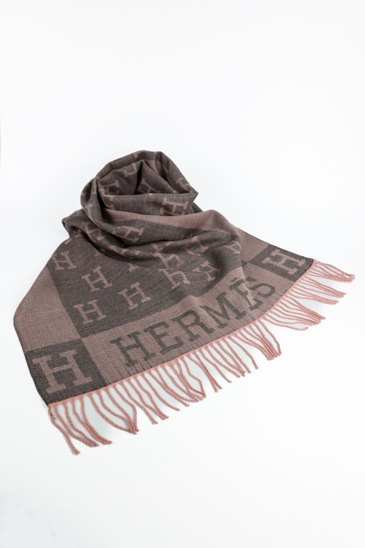 Шарфы. Свадебный и репортажный фотограф в Москве и Московской области