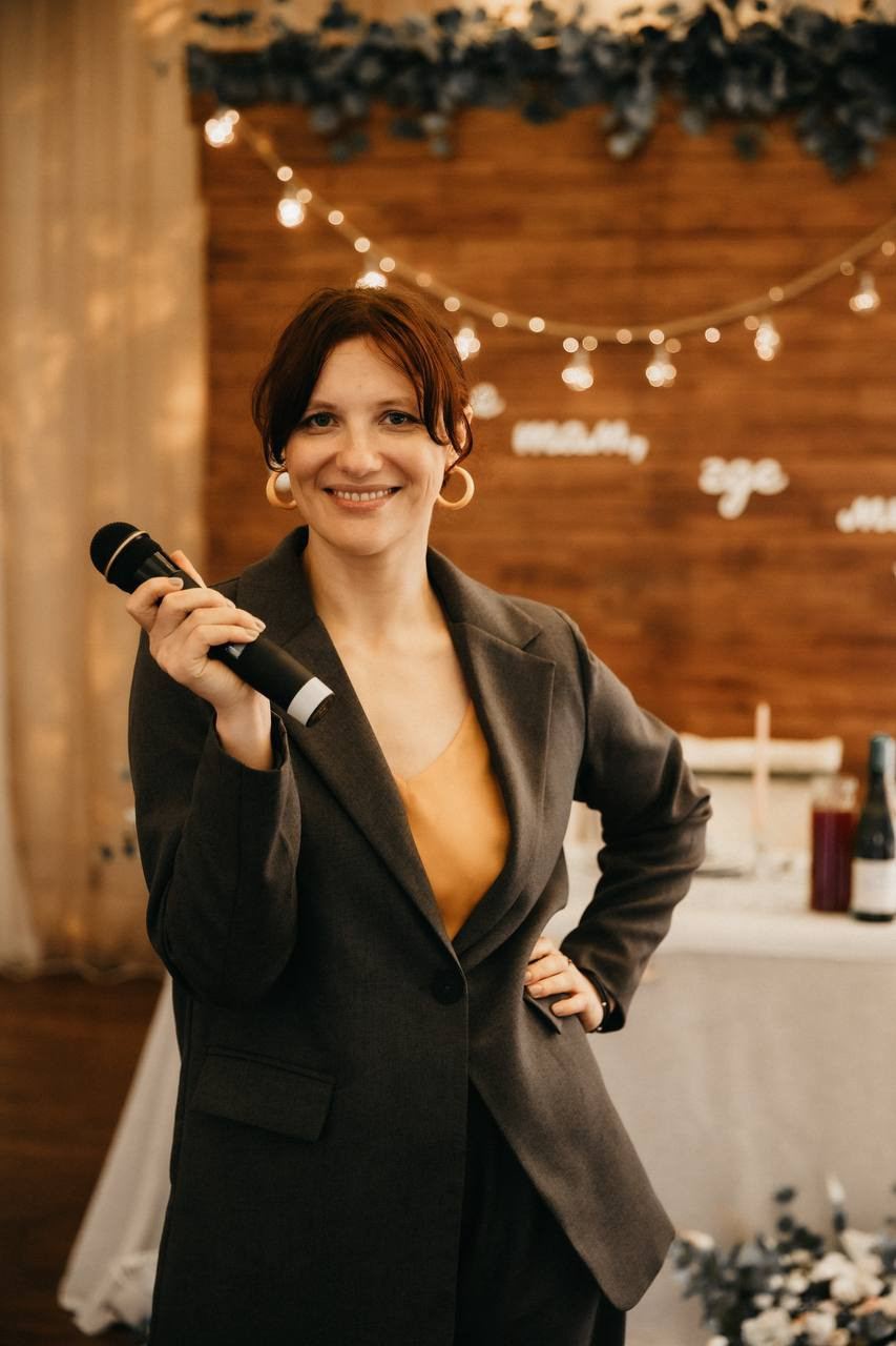 Ведущая СПБ Надежда Кожина