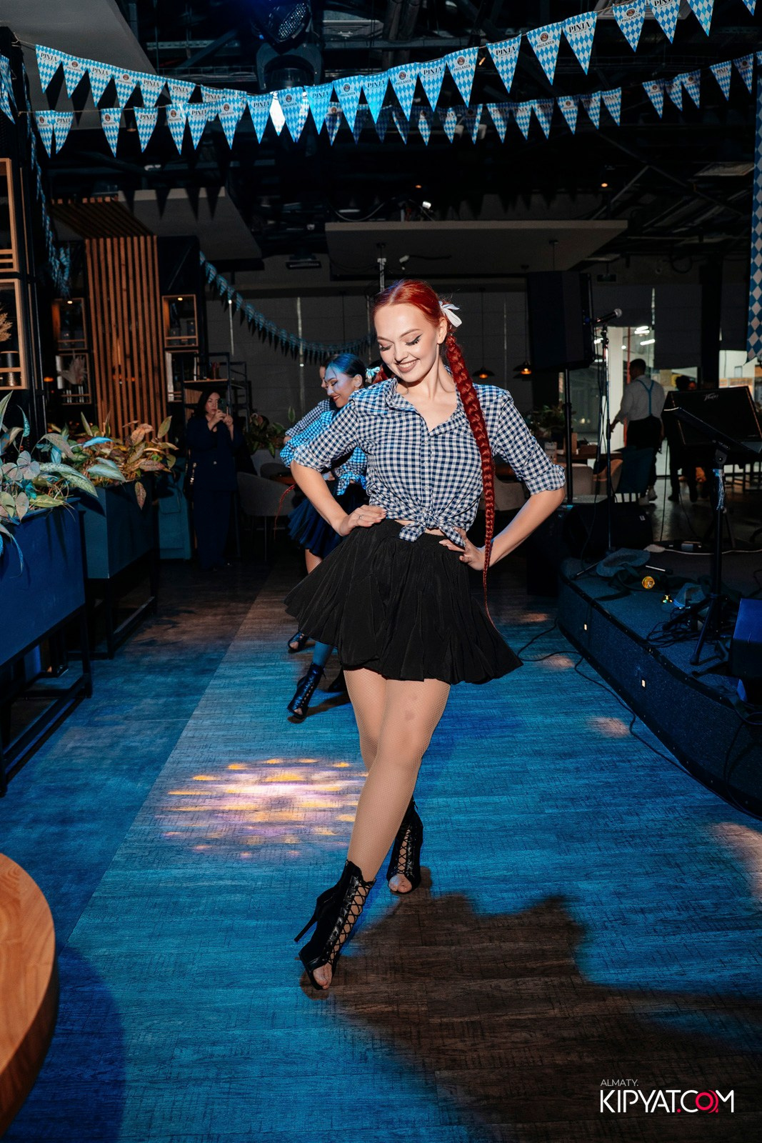 OKTOBERFEST — ПИНТА НУРЛЫ-ТАУ. КИПЯТКОМ АЛМАТЫ!