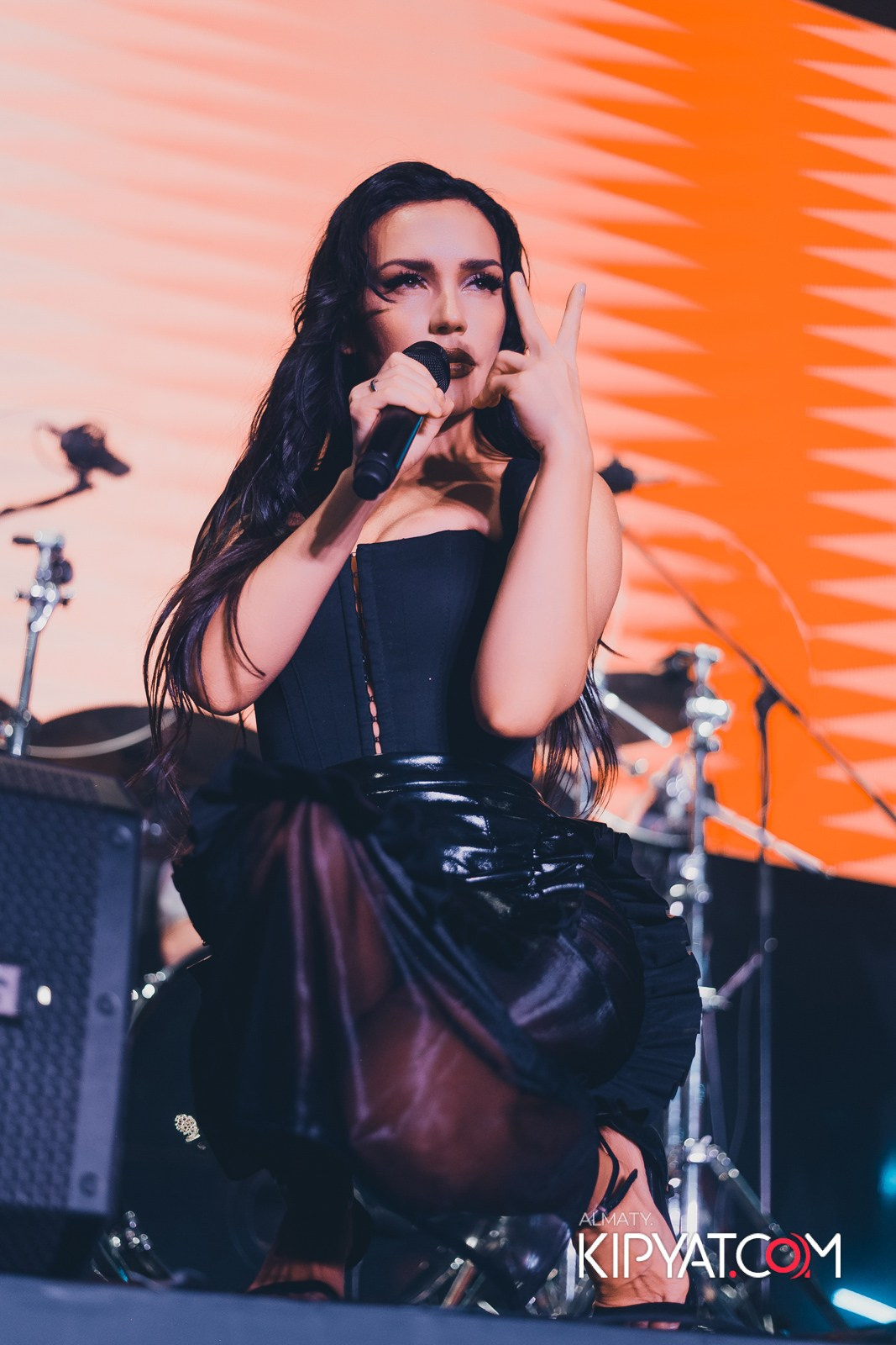 SANTA BARBARA — ВЫСТУПЛЕНИЕ ОЛЬГИ СЕРЯБКИНОЙ. КИПЯТКОМ АЛМАТЫ!