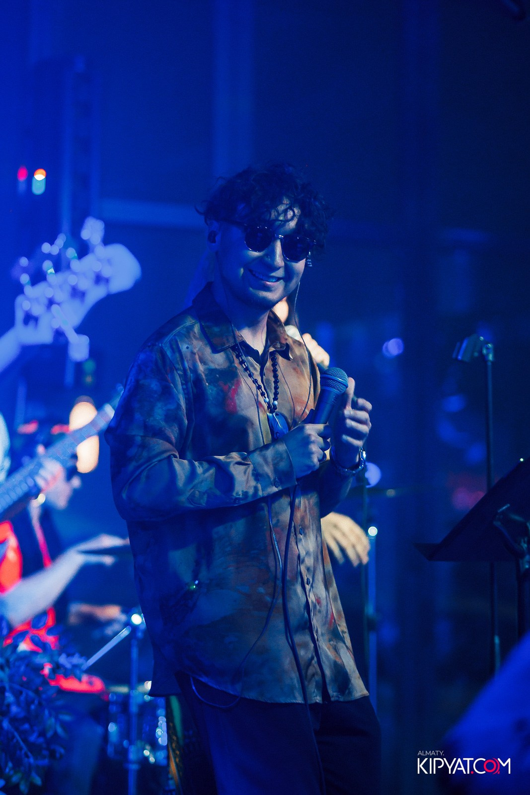 FRIENDS BAR & TERRACE. КИПЯТКОМ АЛМАТЫ!