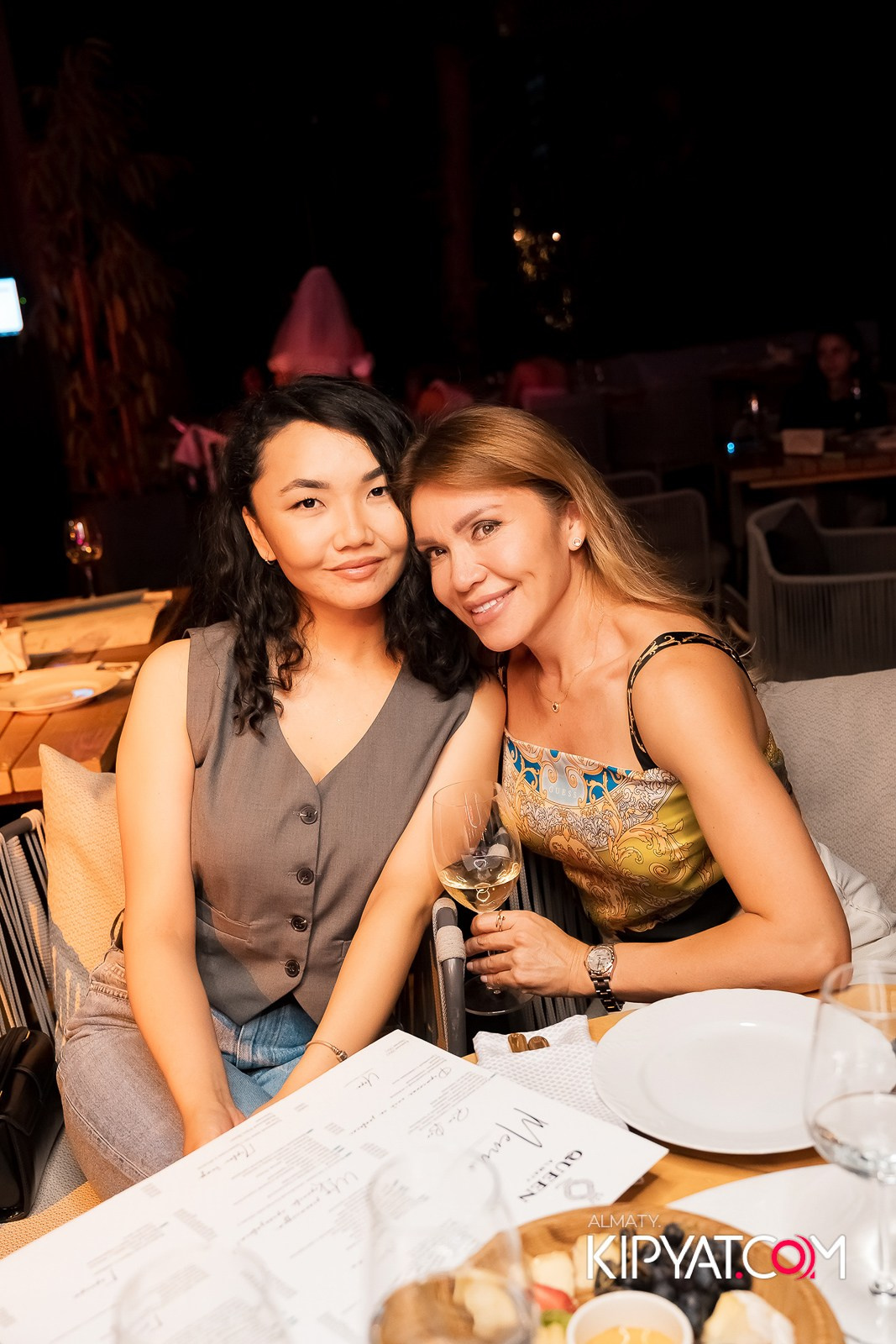 QUEEN. КИПЯТКОМ АЛМАТЫ!