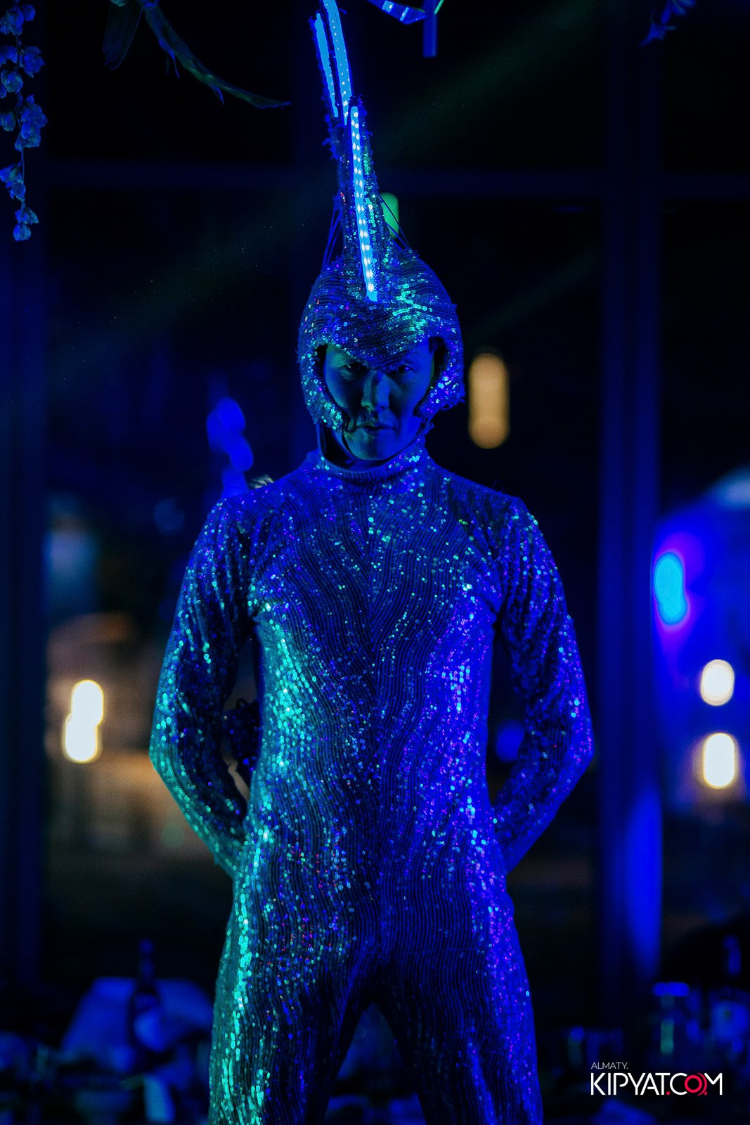 FRIENDS BAR & TERRACE. КИПЯТКОМ АЛМАТЫ!