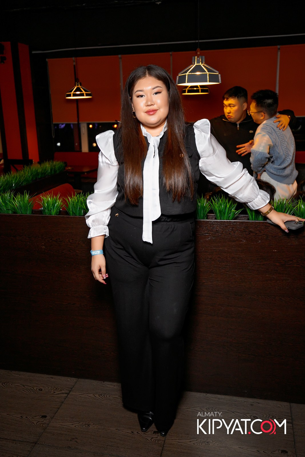 ШАШЛЫКОФФ. КИПЯТКОМ АЛМАТЫ!